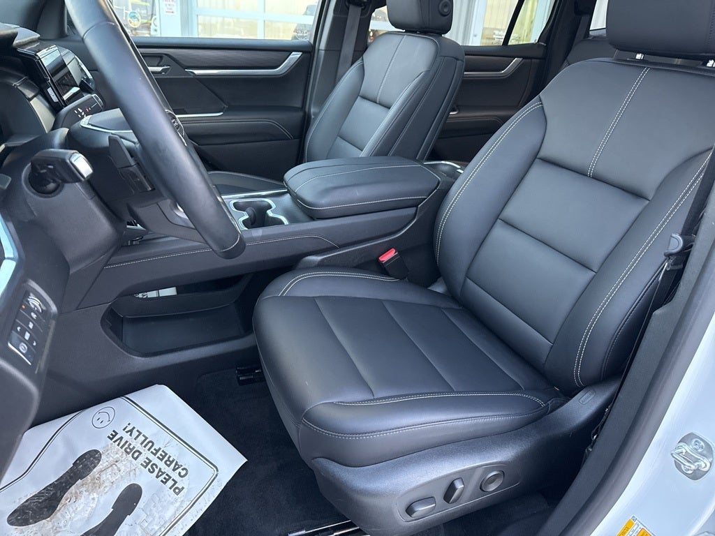 2025 GMC Acadia AWD Elevation