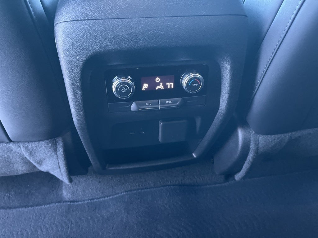 2025 GMC Acadia AWD Elevation