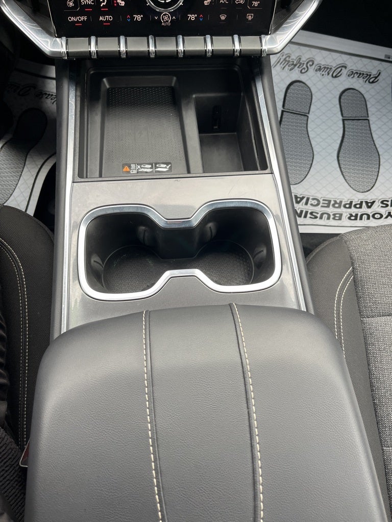 2025 GMC Acadia AWD Elevation