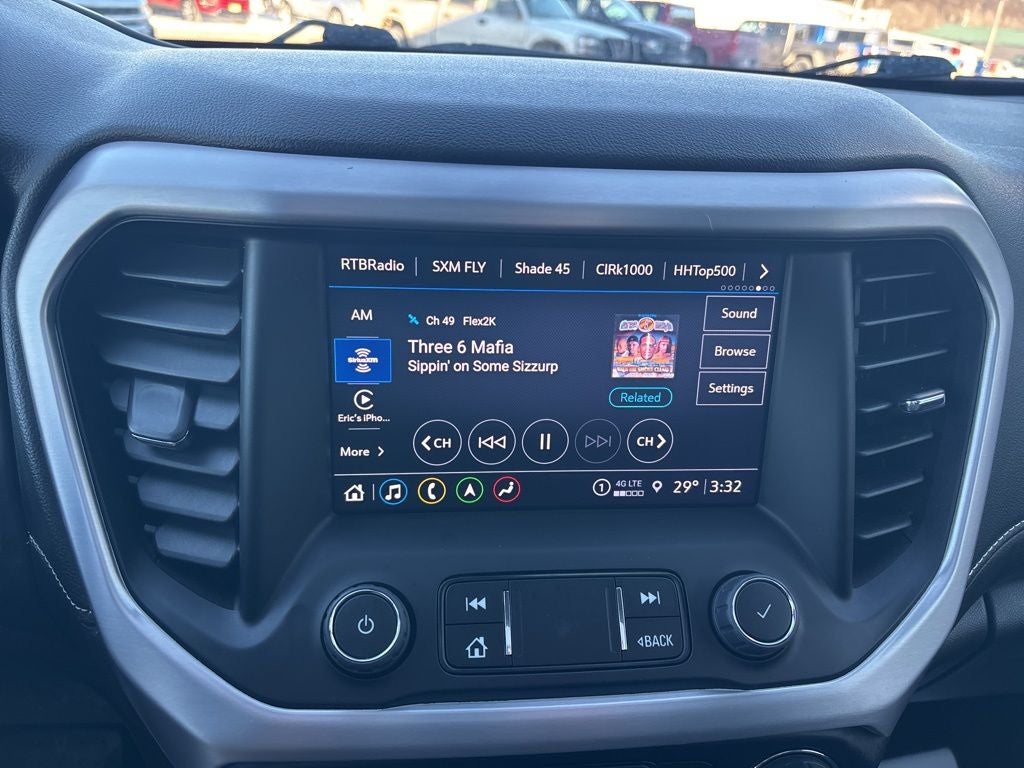 2023 GMC Acadia AWD SLT