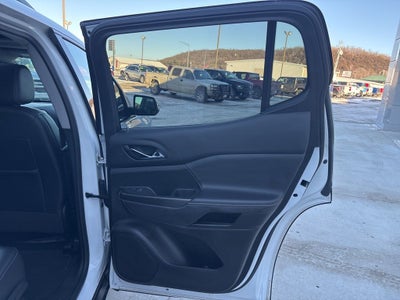 2023 GMC Acadia AWD SLT