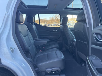 2023 GMC Acadia AWD SLT