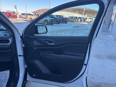 2023 GMC Acadia AWD SLT