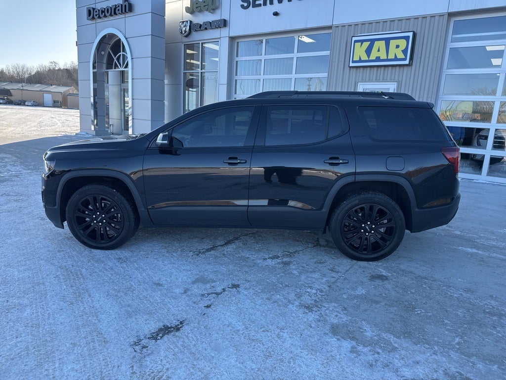 2023 GMC Acadia AWD SLT