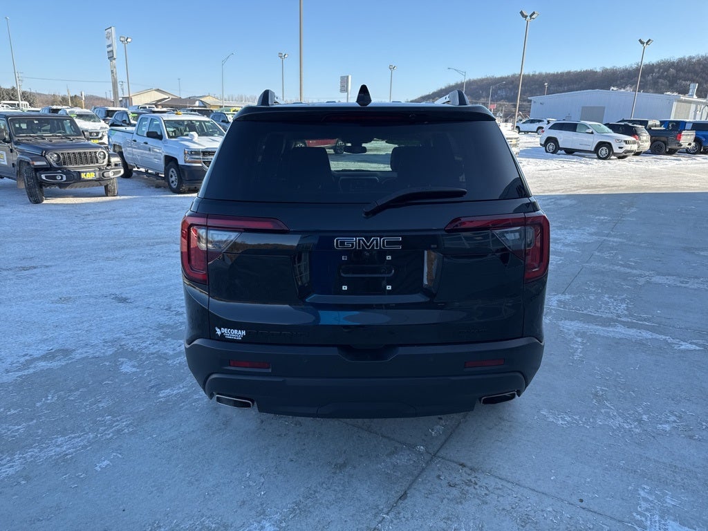 2023 GMC Acadia AWD SLT