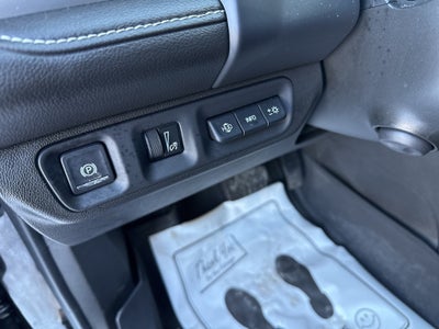 2023 GMC Acadia AWD SLT