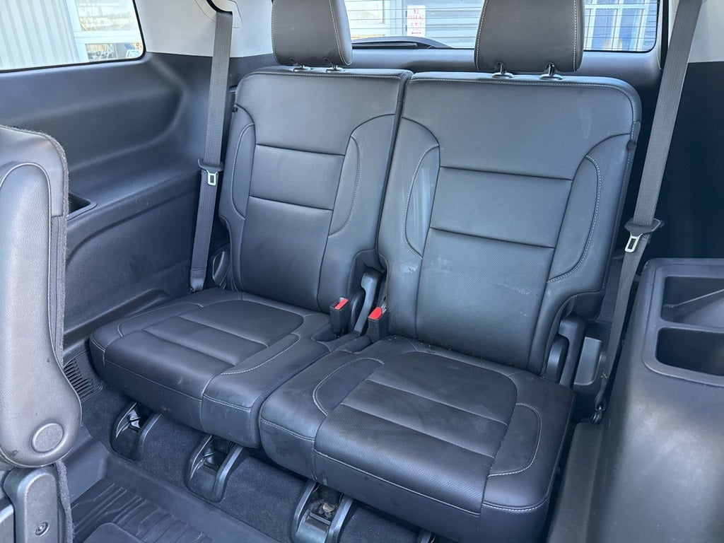 2023 GMC Acadia AWD SLT