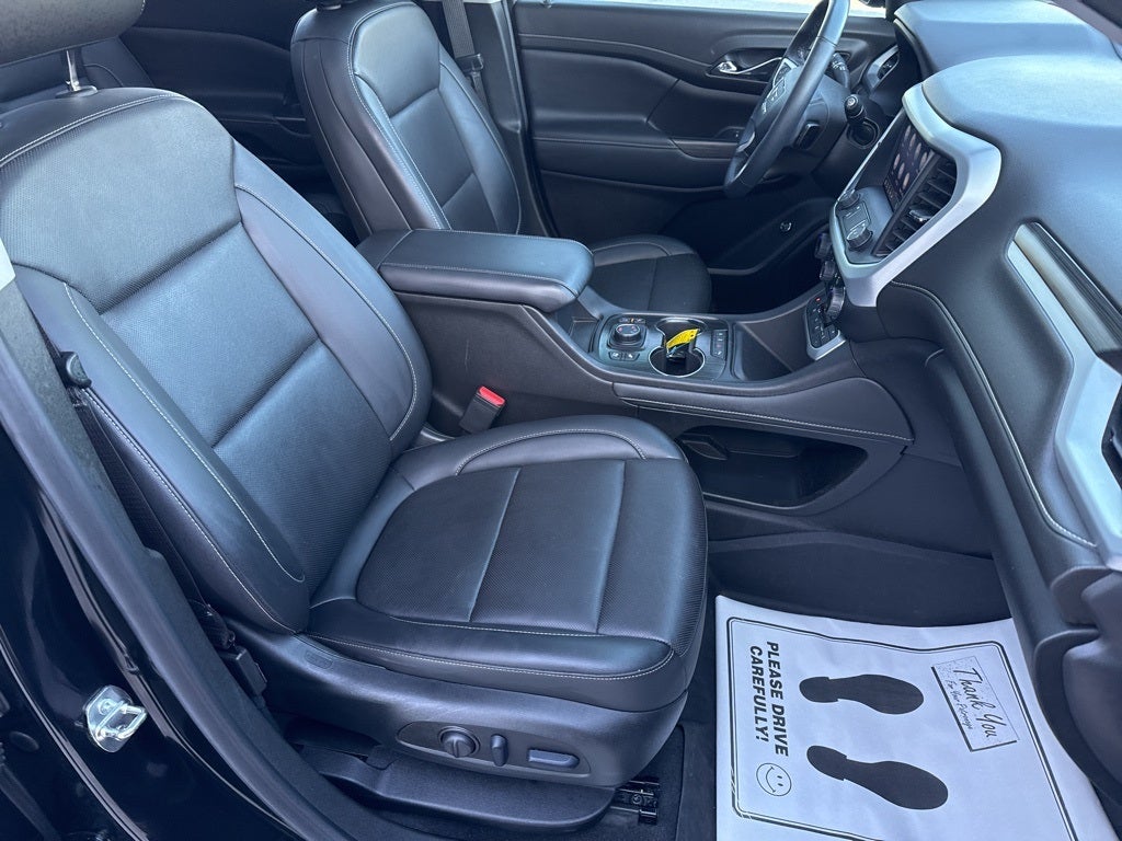 2023 GMC Acadia AWD SLT