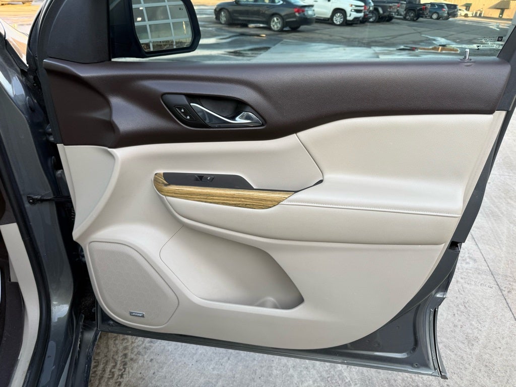 2018 GMC Acadia Denali