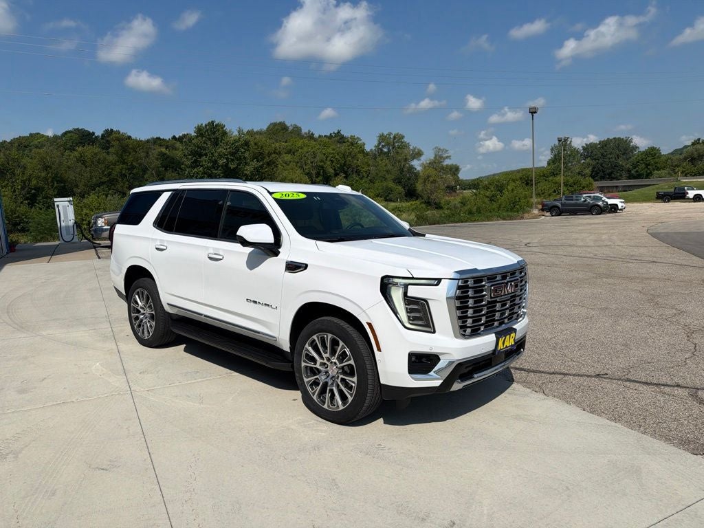 2025 GMC Yukon 4WD Denali