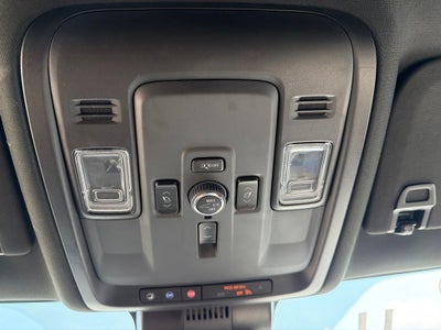 2025 GMC Yukon 4WD Denali