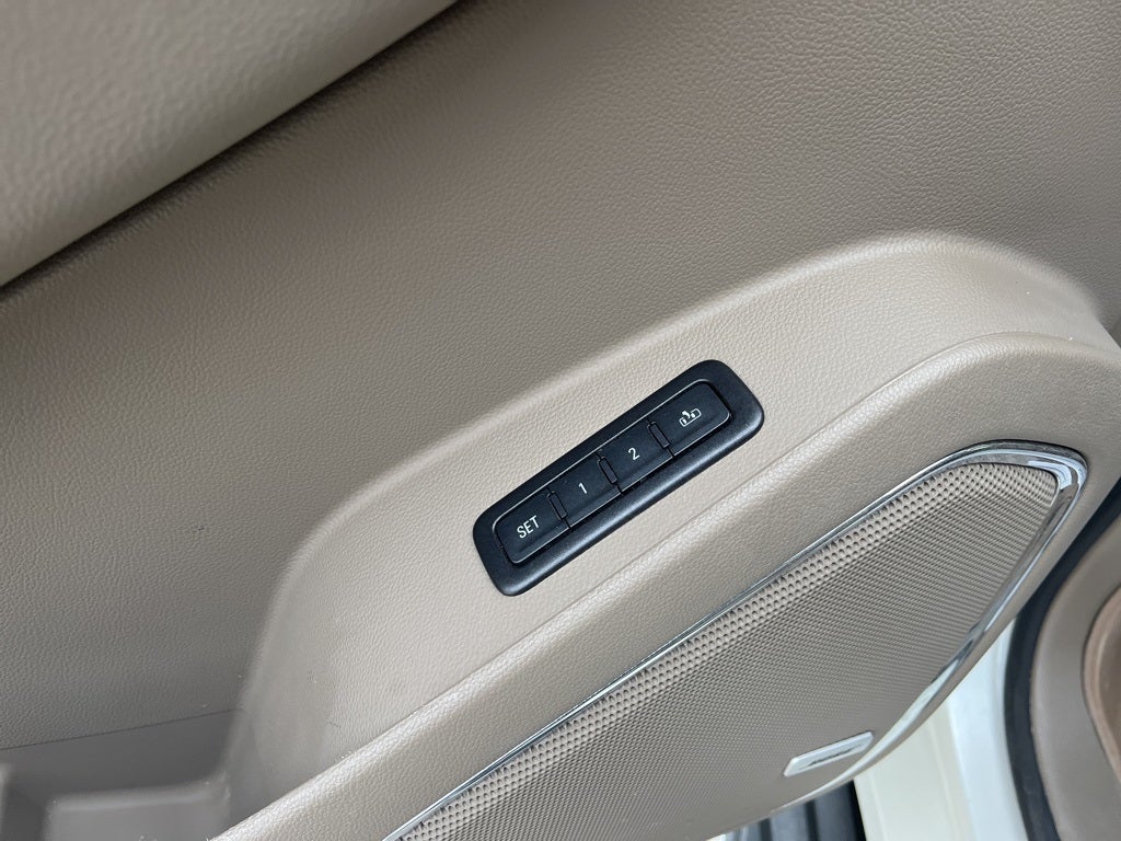 2015 GMC Yukon XL 1500 SLT