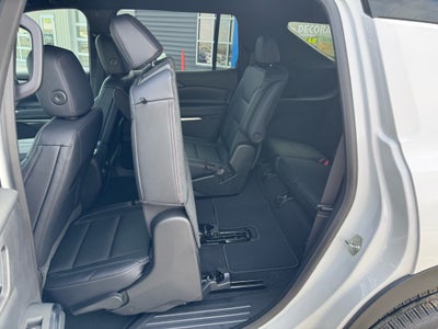 2026 Chevrolet Traverse LT 2LT