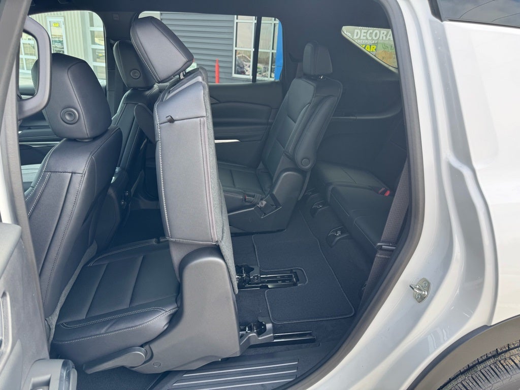 2026 Chevrolet Traverse LT 2LT