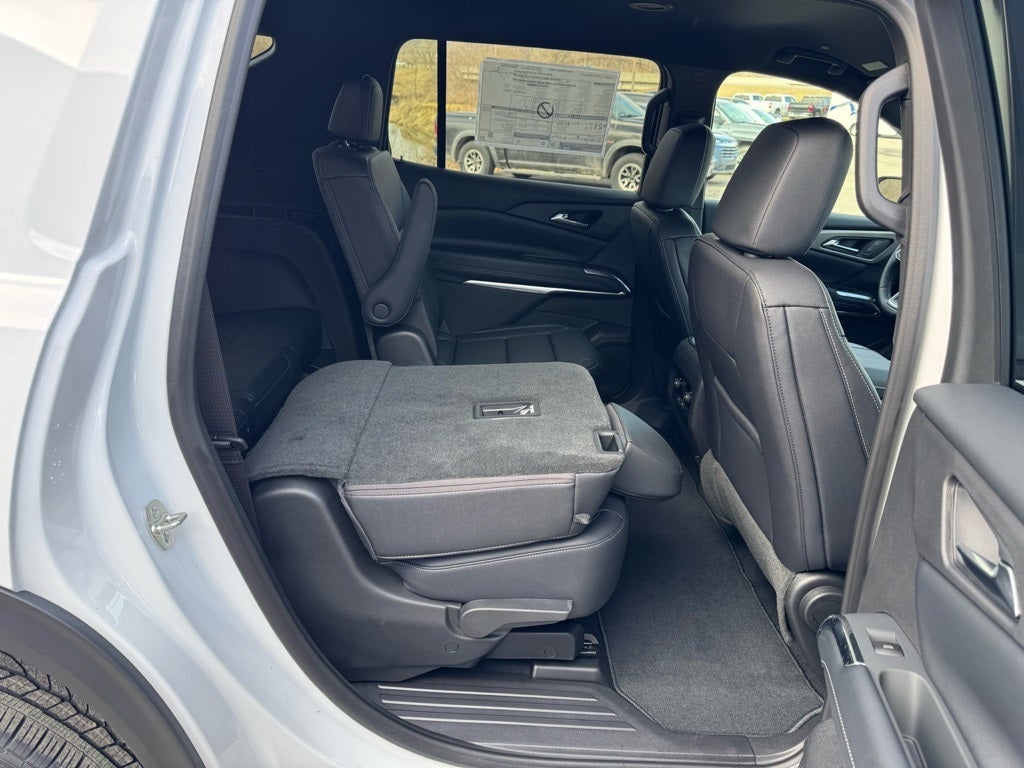 2026 Chevrolet Traverse LT 2LT