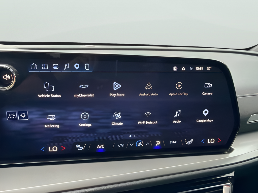 2026 Chevrolet Traverse AWD LT