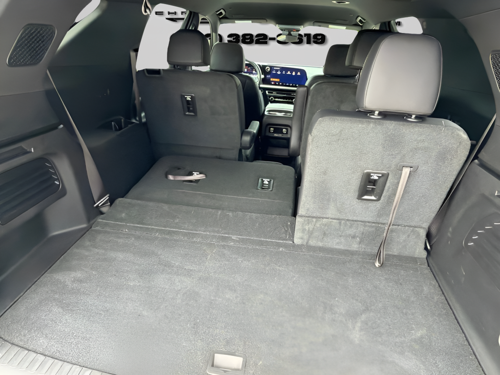 2026 Chevrolet Traverse AWD LT