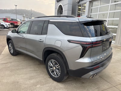 2025 Chevrolet Traverse AWD LT