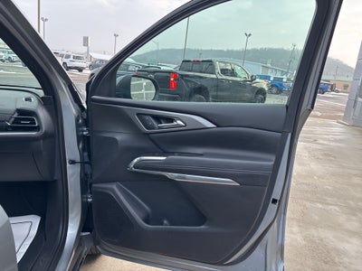 2025 Chevrolet Traverse AWD LT