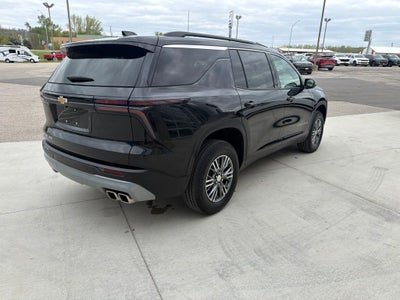 2025 Chevrolet Traverse AWD LT