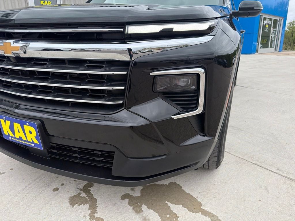 2025 Chevrolet Traverse AWD LT