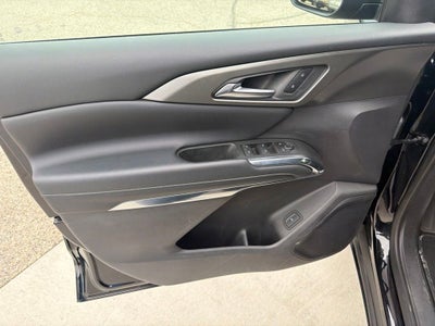 2025 Chevrolet Traverse AWD LT