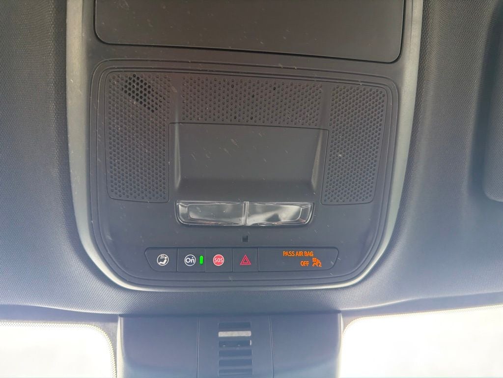 2025 Chevrolet Traverse AWD LT