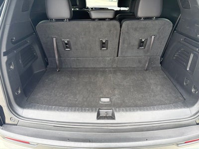 2025 Chevrolet Traverse AWD LT