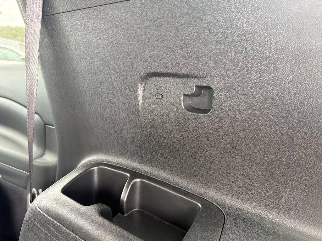 2025 Chevrolet Traverse AWD LT