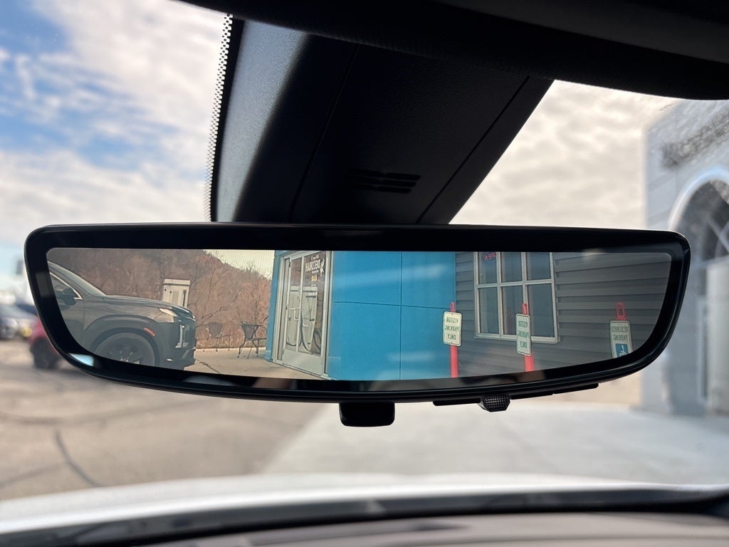 2022 Chevrolet Traverse AWD LT Leather