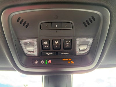 2023 Chevrolet Traverse AWD LT Leather