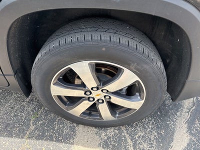 2023 Chevrolet Traverse AWD LT Leather