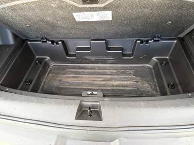 2023 Chevrolet Traverse AWD LT Leather
