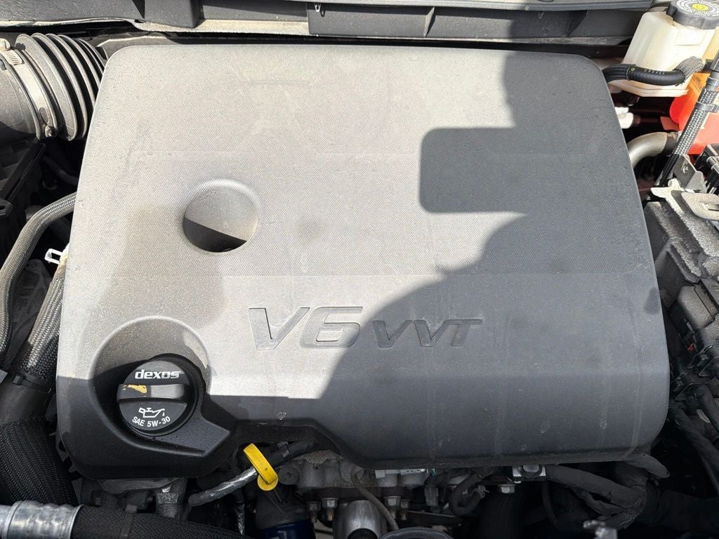 2023 Chevrolet Traverse AWD LT Leather