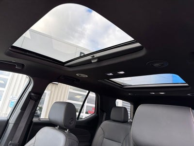 2023 Chevrolet Traverse AWD LT Leather