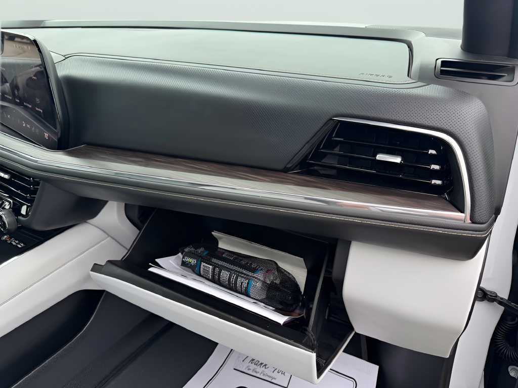 2026 Chevrolet Suburban Premier, 4WD