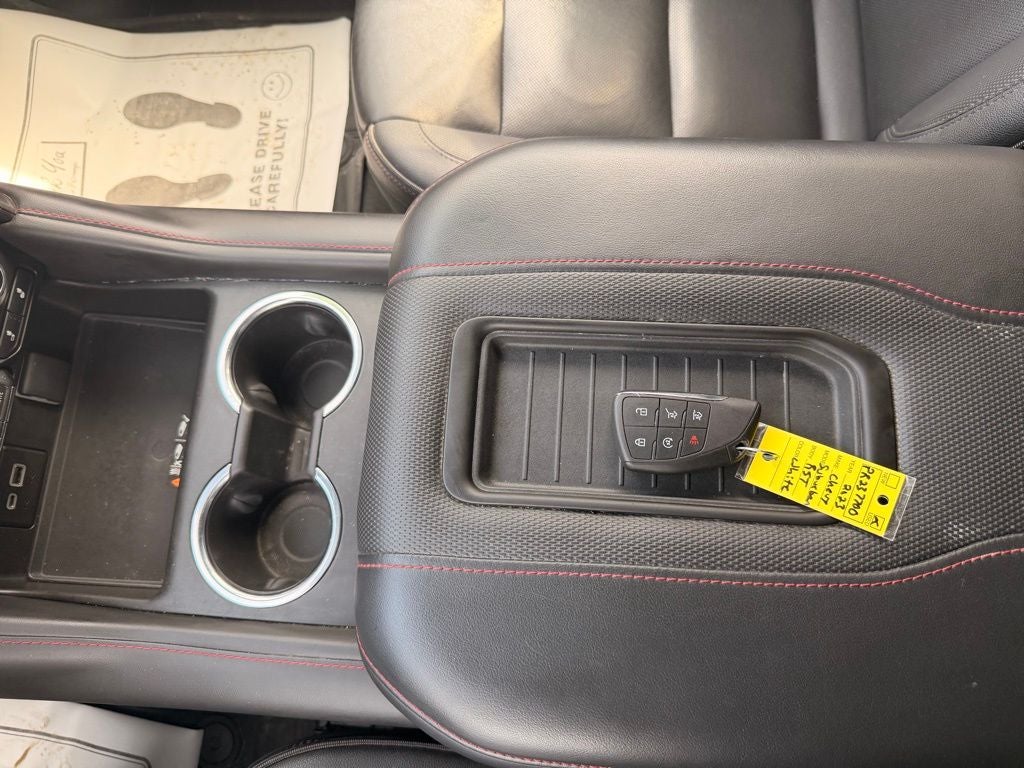 2023 Chevrolet Suburban 4WD RST