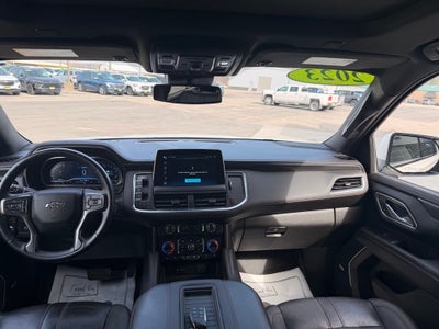 2023 Chevrolet Suburban 4WD RST