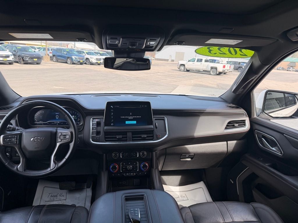 2023 Chevrolet Suburban 4WD RST