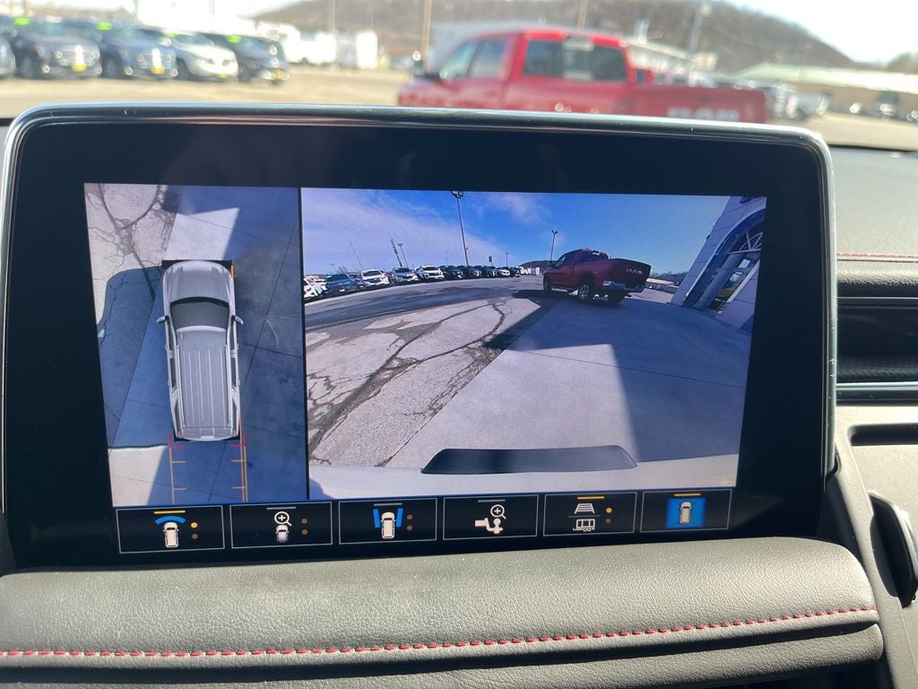 2021 Chevrolet Suburban 4WD RST