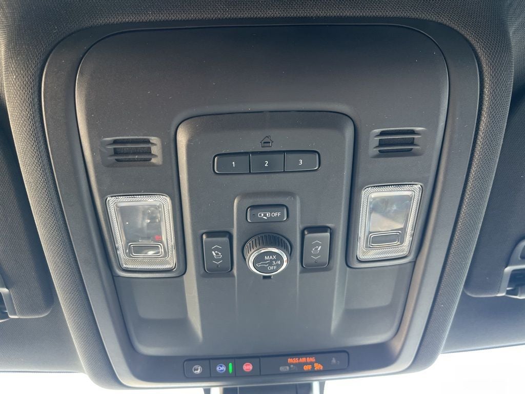 2021 Chevrolet Suburban 4WD RST