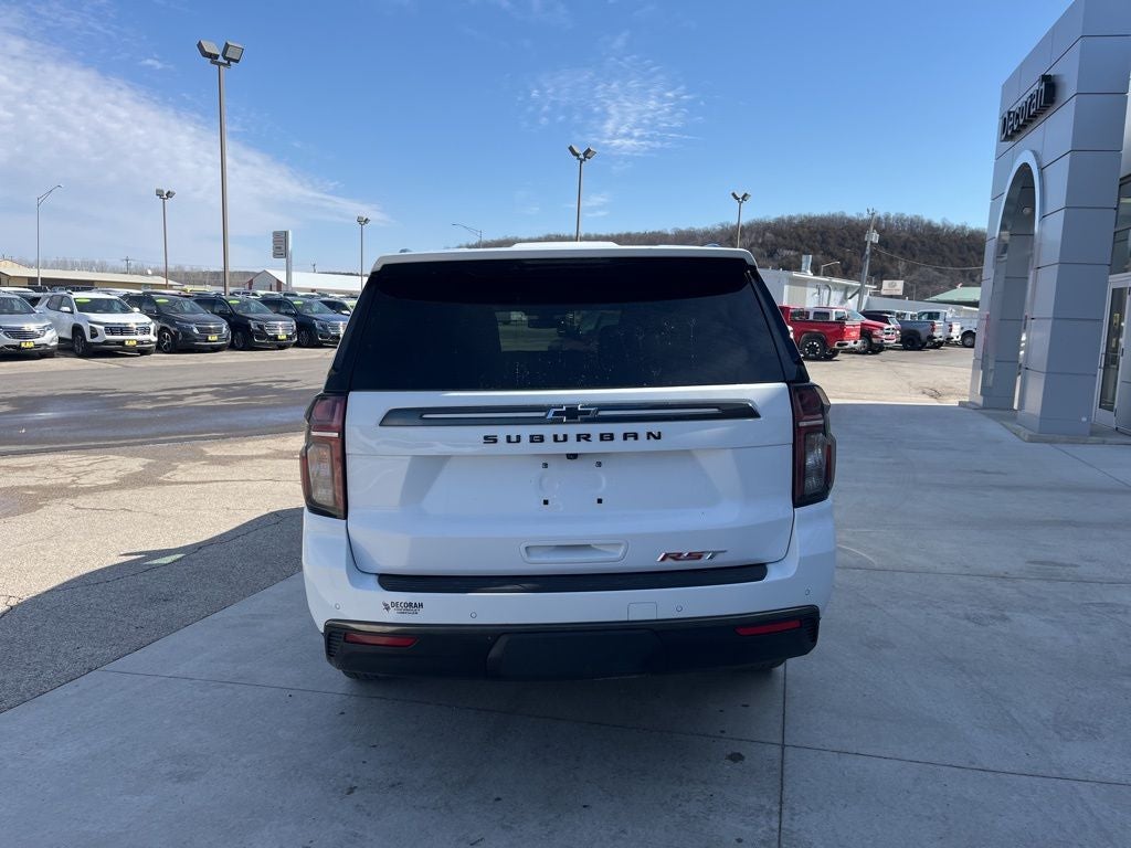 2021 Chevrolet Suburban 4WD RST