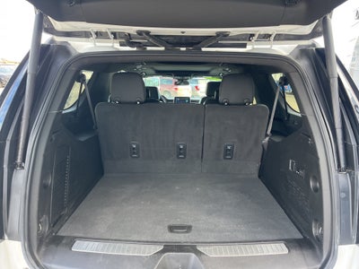 2023 Chevrolet Suburban 4WD RST