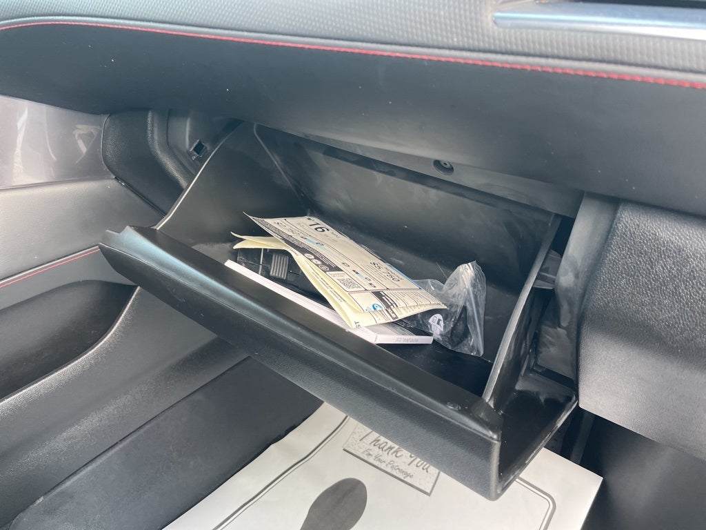 2023 Chevrolet Suburban 4WD RST