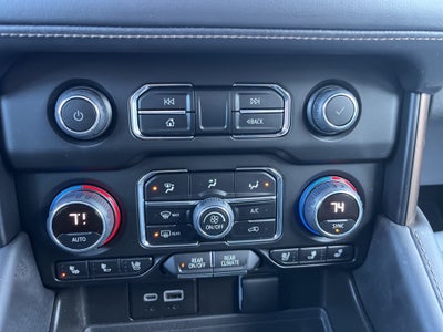 2023 Chevrolet Suburban 4WD High Country