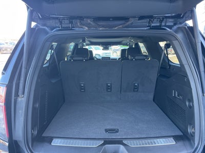 2023 Chevrolet Suburban 4WD High Country