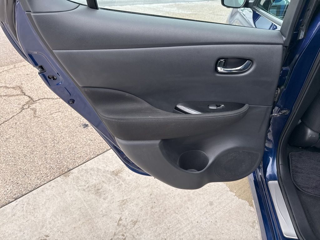 2024 Nissan LEAF SV PLUS