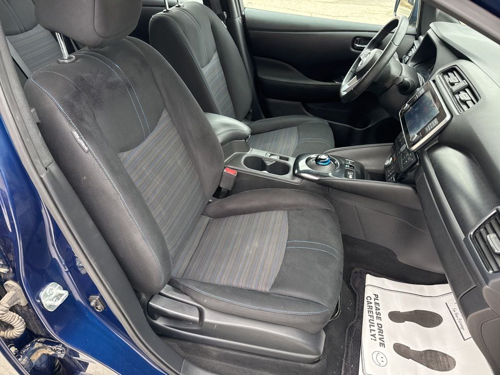 2024 Nissan LEAF SV PLUS