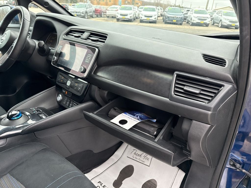 2024 Nissan LEAF SV PLUS