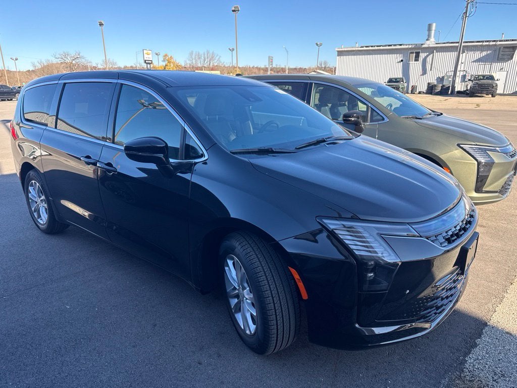 2027 Chrysler Pacifica PACIFICA SELECT
